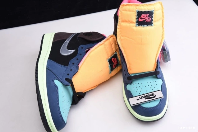 HACK AIR 555088-201 TOKYO BIO RETRO HIGH JORDAN 1 0717